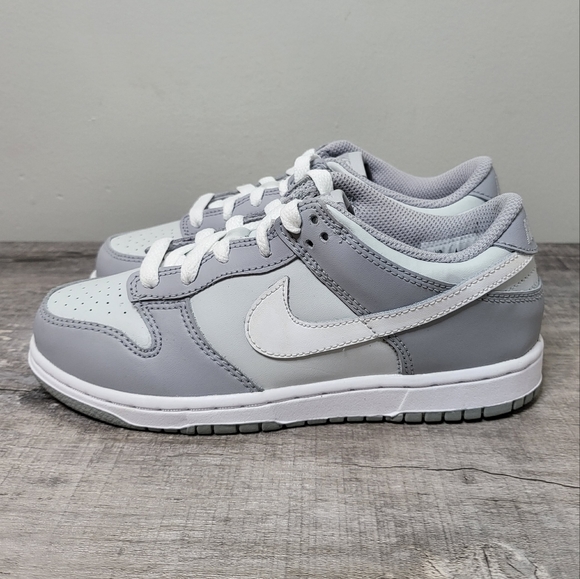 NEW Kids (PS) Nike Dunk Low Two-Toned Grey - DH9756-001 - Picture 4 of 11
